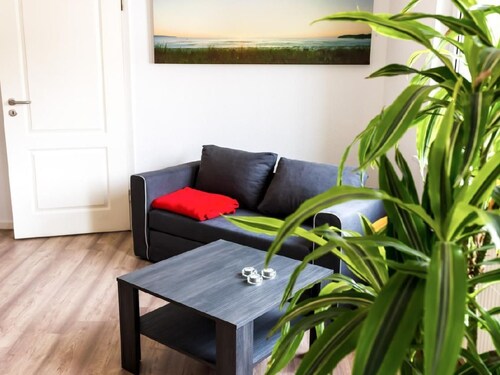 Tolle Ferienwohnung in Freital by Interhome