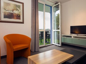 Living area - Wohnung in Mockritz mit Garten by Interhome (Dresden)