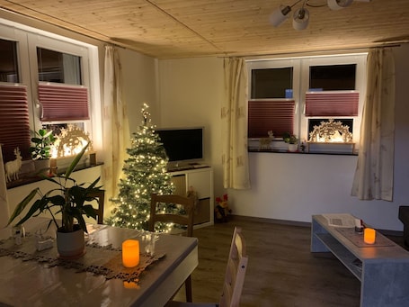 Dining. Schöne Ferienwohnung in Königswalde by Interhome