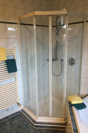 Towels - Gemütliches Ferienhaus in Godow mit Terrasse by Interhome (Kargow)