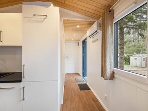 Interior - Mobilheim mit Terrasse by Interhome (Lohmen)