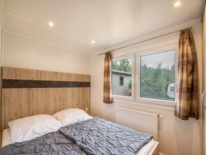Internet - Mobilheim mit Terrasse by Interhome (Lohmen)