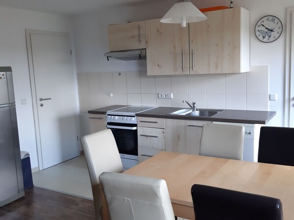 Dining - Familienfreundliche Wohnung in Vorland mit Garten by Interhome (Grimmen)