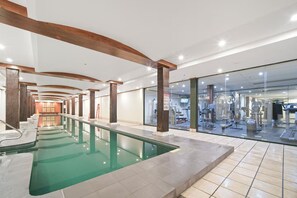 Pool - Harbourside Apartment in Pyrmont • Premium amenities: Pool, Gym, Sauna & Parking (Pyrmont)