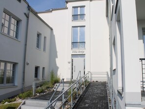 Exterior - Wohnung in Göhren mit Terrasse by Interhome (Baabe)