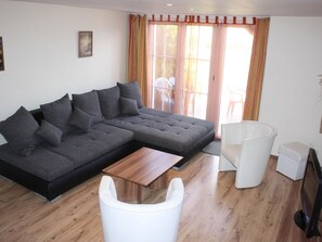 TV, DVD player - Vacation home Haus2 by Interhome (Neuendorf)