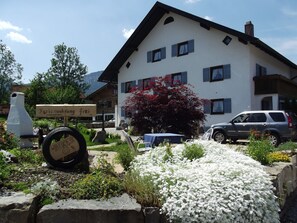 Property grounds - Gemütliche Ferienwohnung in urigem Bauernhaus by Interhome (Pfronten)