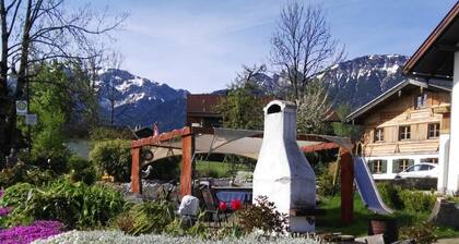 GemĂŒtliche Ferienwohnung in urigem Bauernhaus by Interhome