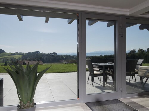 Gesamtes Ferienhaus in Buchenberg mit Grill, Garten und Terrasse by Interhome