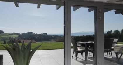 Gesamtes Ferienhaus in Buchenberg mit Grill, Garten und Terrasse by Interhome