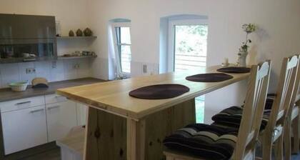 Appartement mit Garten, Grill und Terrasse by Interhome