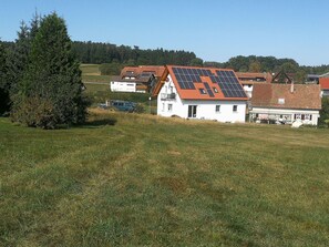 Exterior - Wohnung mit Terrasse, Grill und Garten by Interhome (Calw)