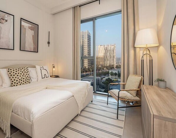 Apartamento, sacada, vista para a cidade | Ferros/tábuas de passar roupa, Wi-Fi de cortesia