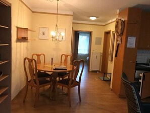 Dining - Wohnung in Bad Kötzting by Interhome (Bad Kötzting)