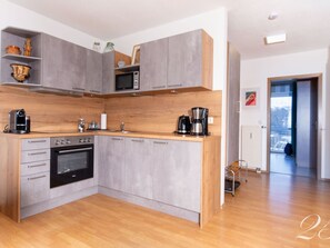Fridge, microwave, oven, dishwasher - Appartement mit Balkon by Interhome (Bad Kötzting)