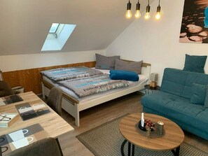 Interior - Charmante Wohnung in Langfurth mit Kleinem Balkon by Interhome (Langfurth)