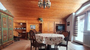 Dining - Haus Reiteralm by Interhome (Schneizlreuth)