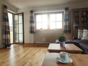 TV, DVD player - am Riedl by Interhome (Siegsdorf)
