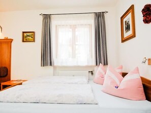 Internet - Metz in Mittenwald by Interhome (Mittenwald)