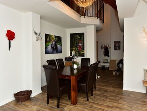 Dining - Apartment Black Forest Bollenhut Deluxe by Interhome (Lenzkirch)