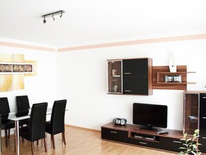 Dining - Apartment Julija by Interhome (Baden-Baden)