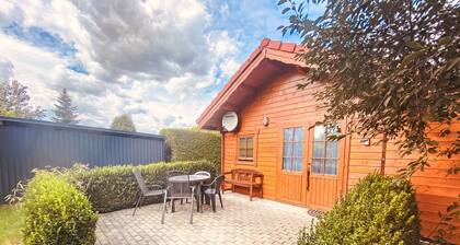 Kleines gemütliches Ferienhaus im Blockhausstil by Interhome