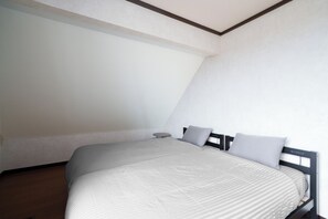 Iron/ironing board, free WiFi - PROSTIMO (Bibai)