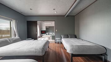 Iron/ironing board, free WiFi, bed sheets