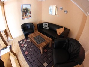 TV - Haus Budinger by Interhome (Alf)