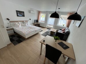 Internet - Haus Budinger by Interhome (Alf)