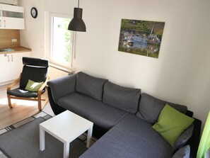 TV - Haus Budinger by Interhome (Alf)