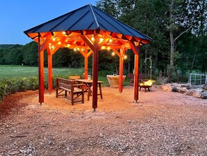 Outdoor dining - Kommerswag by Interhome (Pittenbach)