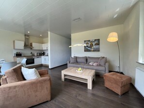 TV - Kommerswag by Interhome (Pittenbach)