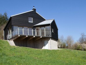 Exterior - Kleines Vulkaneifelhaus by Interhome (Berlingen)