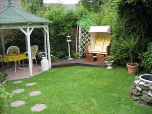 Property grounds - Große Ferienwohnung mit Balkon und Garten by Interhome (Steinen)