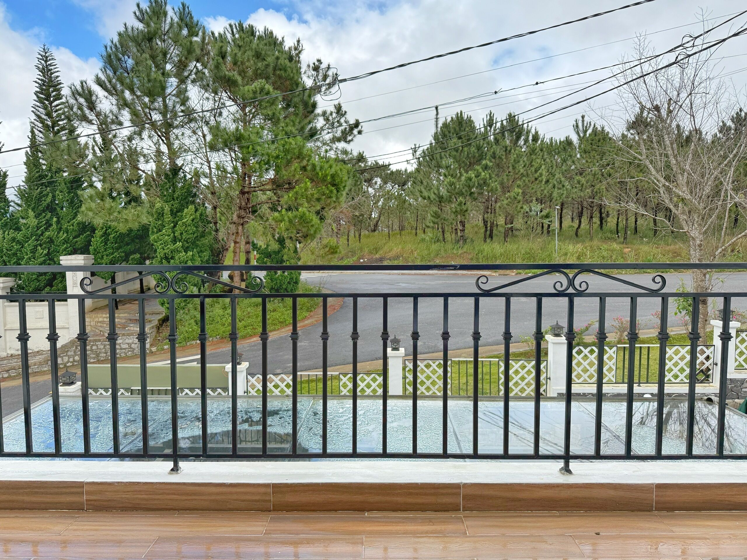 Premium Double Room, Balcony | Free WiFi