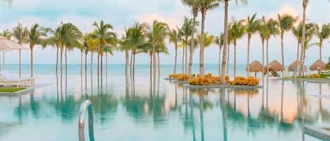 Piscine couverte, piscine extérieure