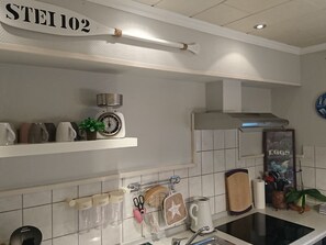 Fridge, microwave, oven, dishwasher - Achtern Diek by Interhome (Laboe)