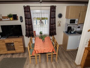 Dining - "FeWo Strandläufer" by Interhome (Friedrichskoog)