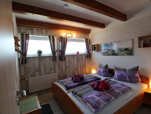 2 bedrooms, Internet