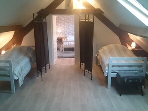 2 bedrooms, Internet - Maison le Pressoir in Vallières-les-Grandes by Interhome (Vallières les Grandes)