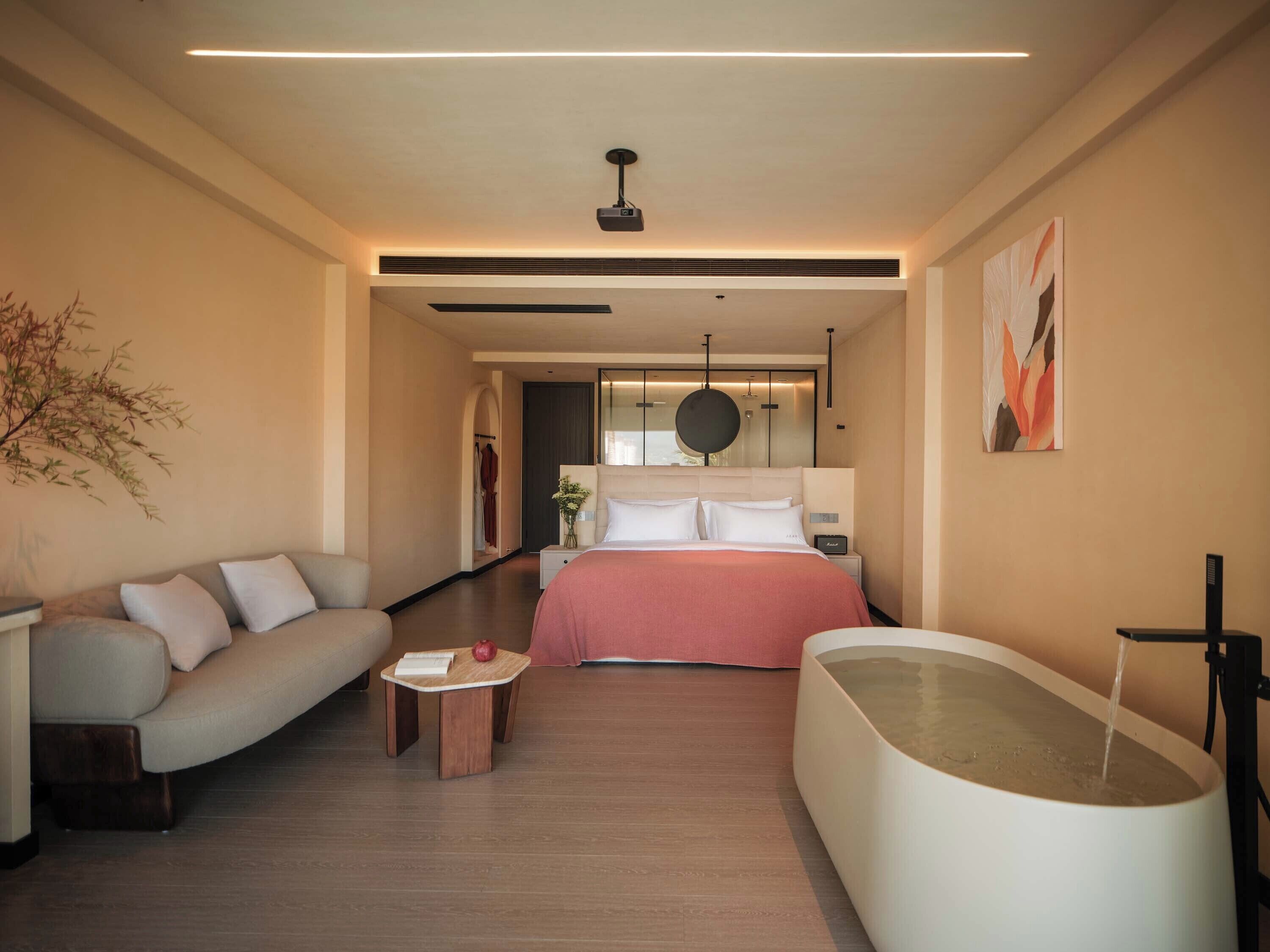 ห้องซีเนียร์ดับเบิล, ลานระเบียง, วิวภูเขา | มินิบาร์, พื้นที่ทำงานแบบใช้แล็ปท็อป, ผ้าม่านกันแสง, Wi-Fi ฟรี