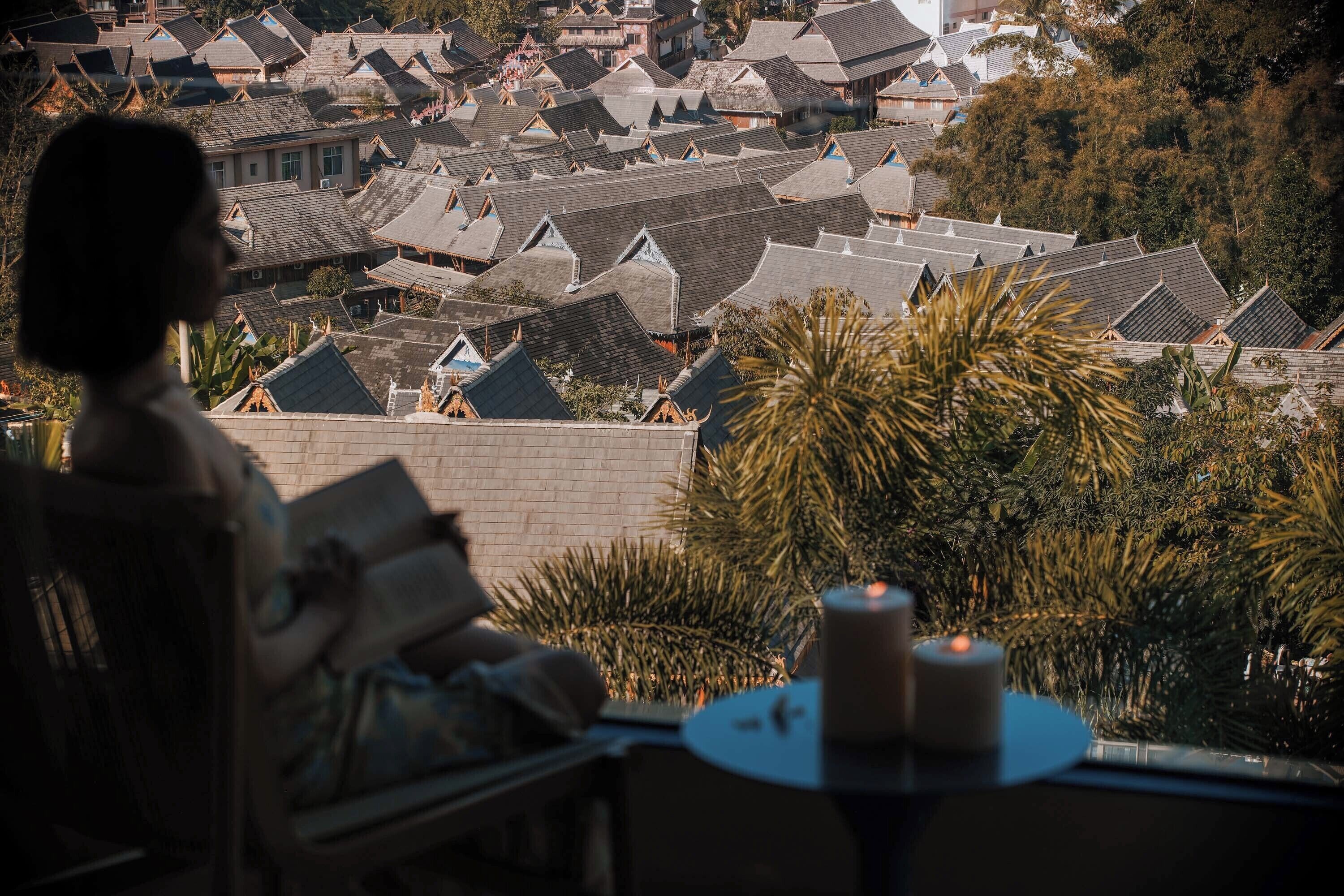 Quarto casal superluxo, varanda, vista para a cidade | Vista da sacada