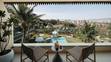 スーペリア ダブルルーム パティオ ガーデンビュー | 部屋からの景観