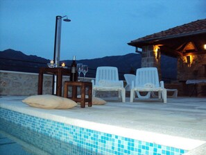 Pool - Stilvolles Ferienhaus mit Terrasse und Pool in ländlicher Lage in der Nähe von by Interhome (Dubrovnik/Gruda)