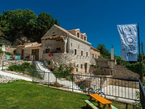 Exterior - Astonoshing Villa Stone mit beheiztem Pool in Mlini by Interhome (Dubrovnik/Mlini)