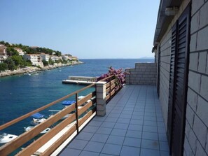 Property grounds - Apartment Luka by Interhome (Korčula/Zavalatica)