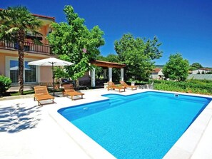 Pool - mit Whirlpool by Interhome (Imotski)