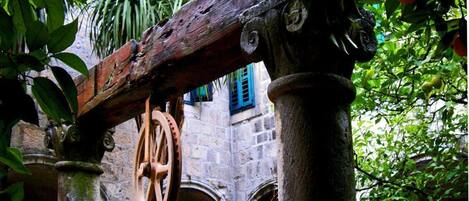 DĂ©tail de lâextĂ©rieur