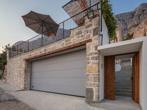 Exterior - "Villa Mara" mit Terrasse by Interhome (Zaostrog)